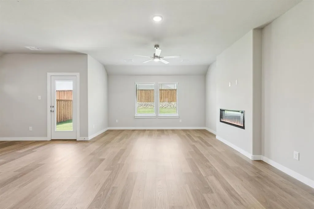 1333 Rosaderos Road