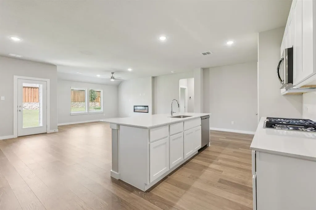 1333 Rosaderos Road