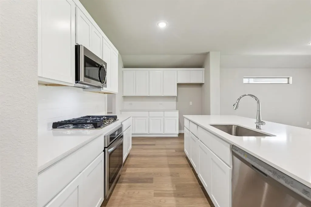 1333 Rosaderos Road