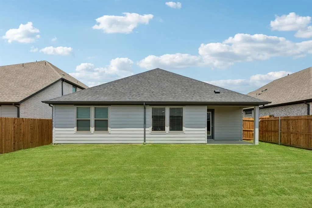 1333 Rosaderos Road