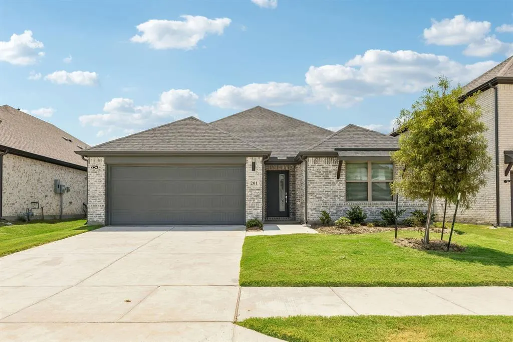 3008 Dry Brook Way