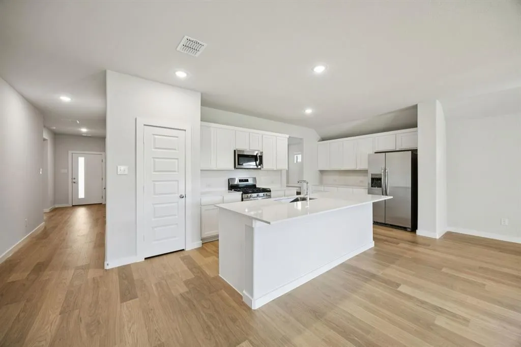3008 Dry Brook Way