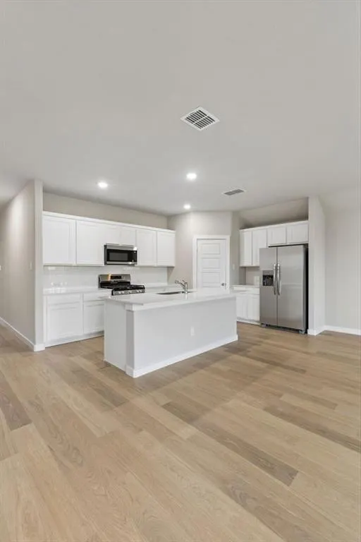 803 Edgehurst Drive