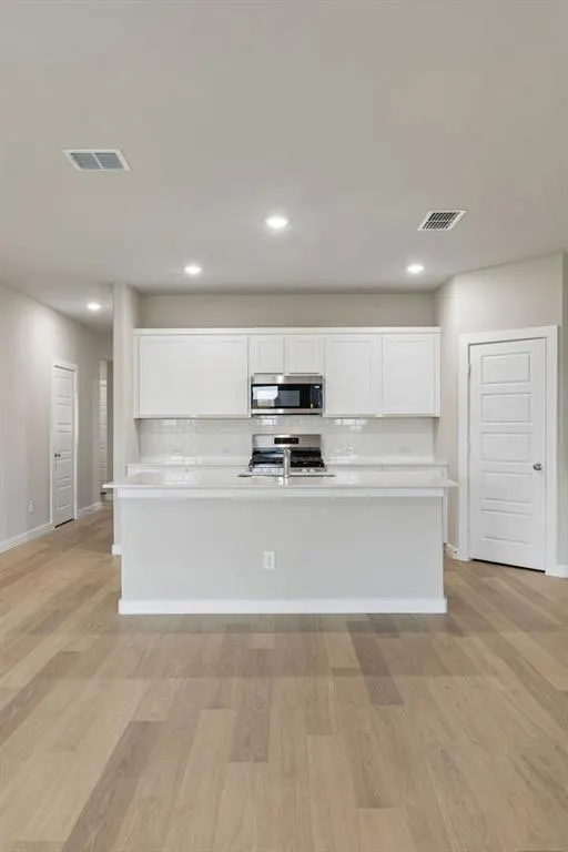 803 Edgehurst Drive