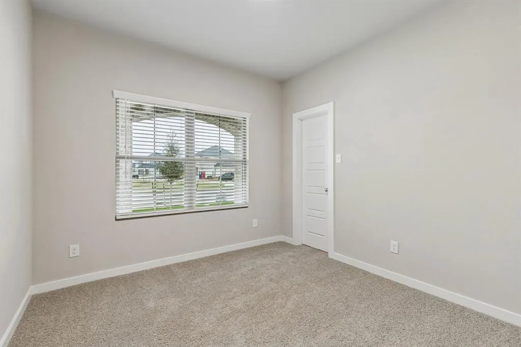 803 Edgehurst Drive