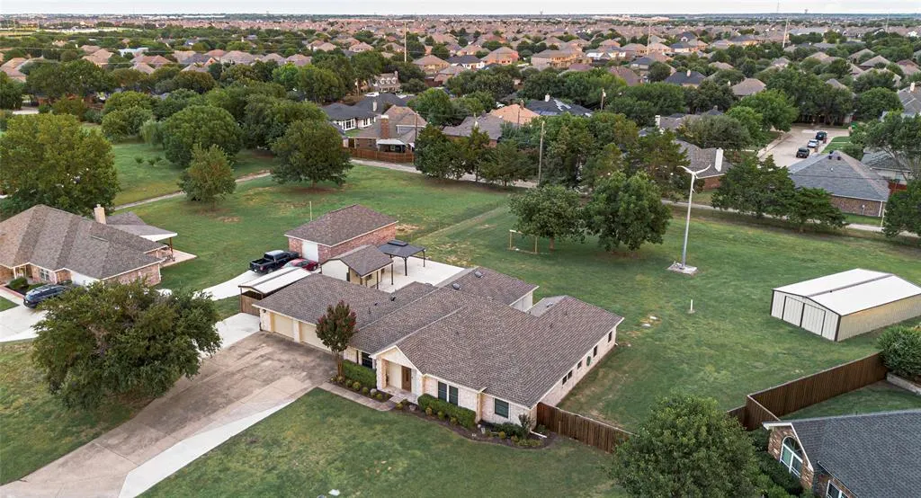 2201 Bradford Drive