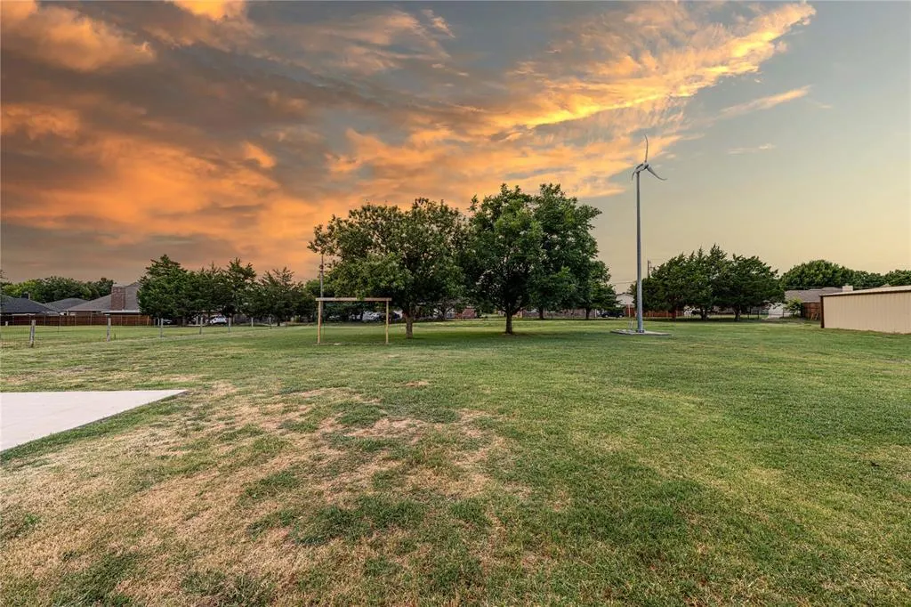 2201 Bradford Drive
