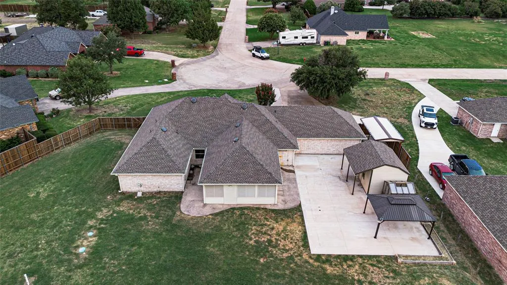 2201 Bradford Drive