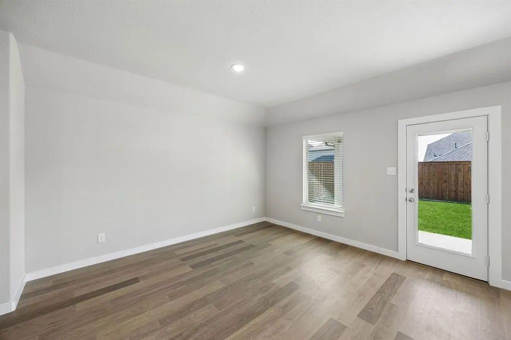 1345 Rosaderos Road