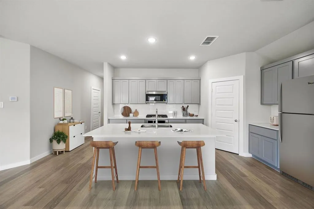 1345 Rosaderos Road