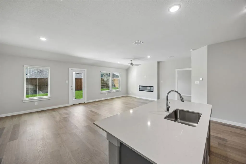 1345 Rosaderos Road