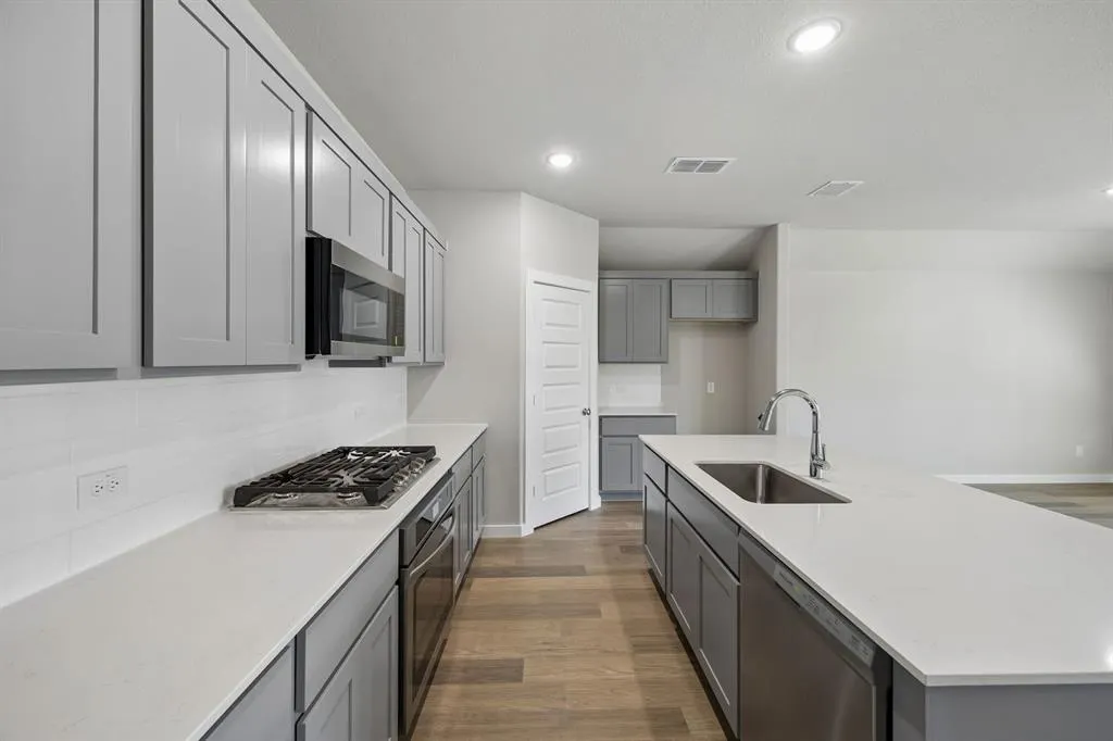 1345 Rosaderos Road