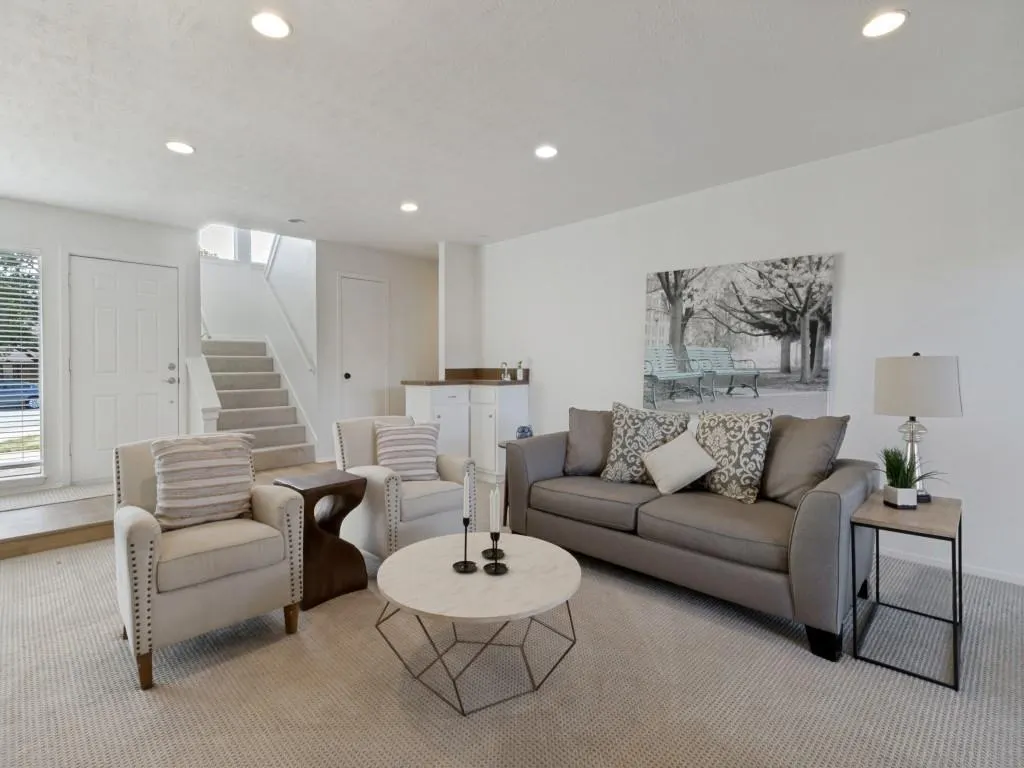 12345 Ferris Creek Lane