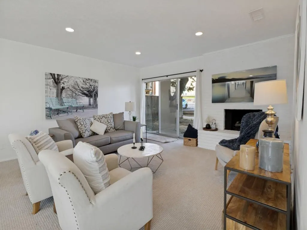 12345 Ferris Creek Lane