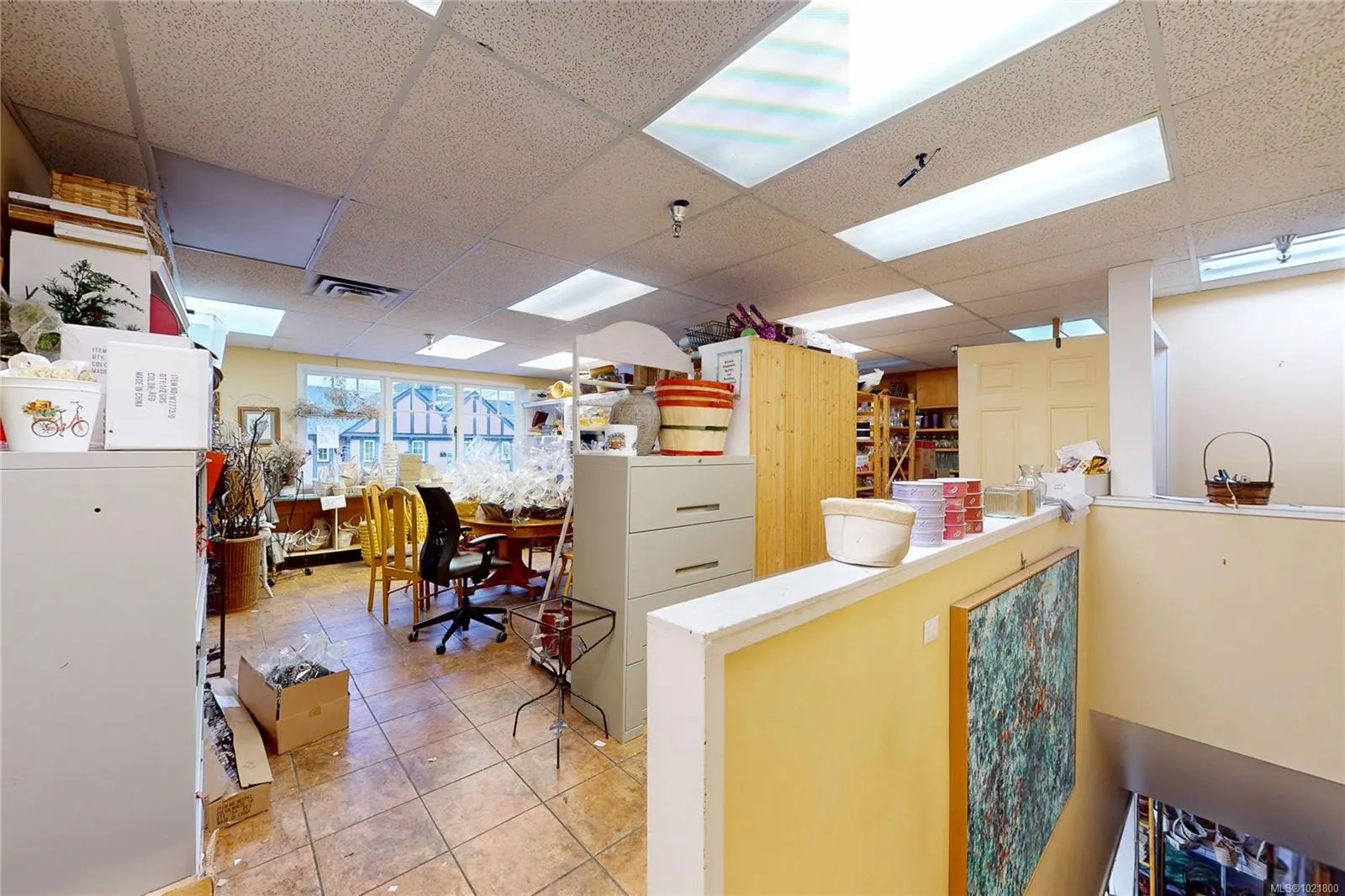 2187 Oak Bay Ave