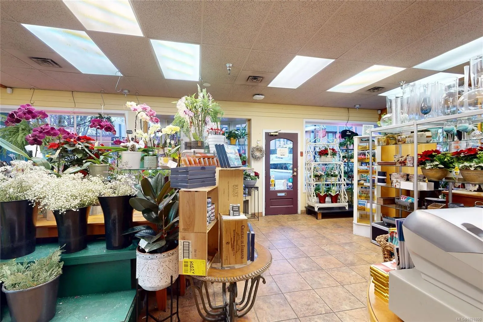 2187 Oak Bay Ave