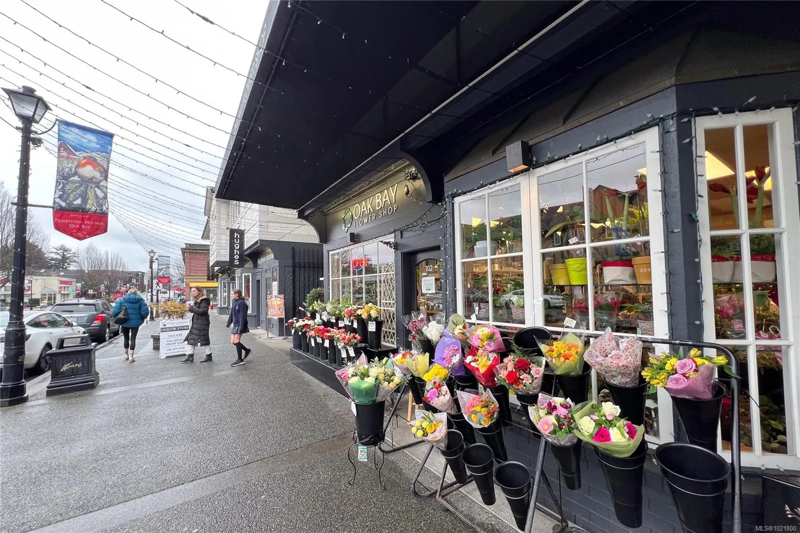 2187 Oak Bay Ave