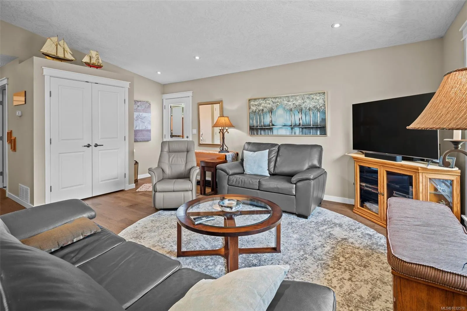 7586 Tetayut Rd