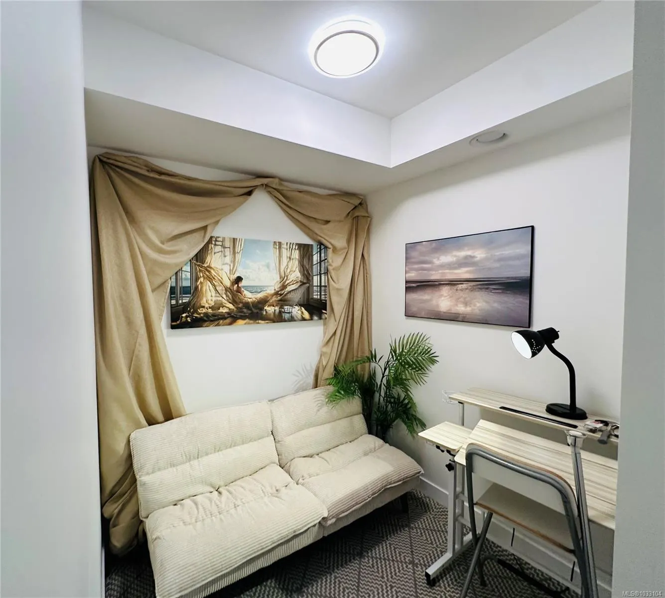 258 Helmcken Rd
