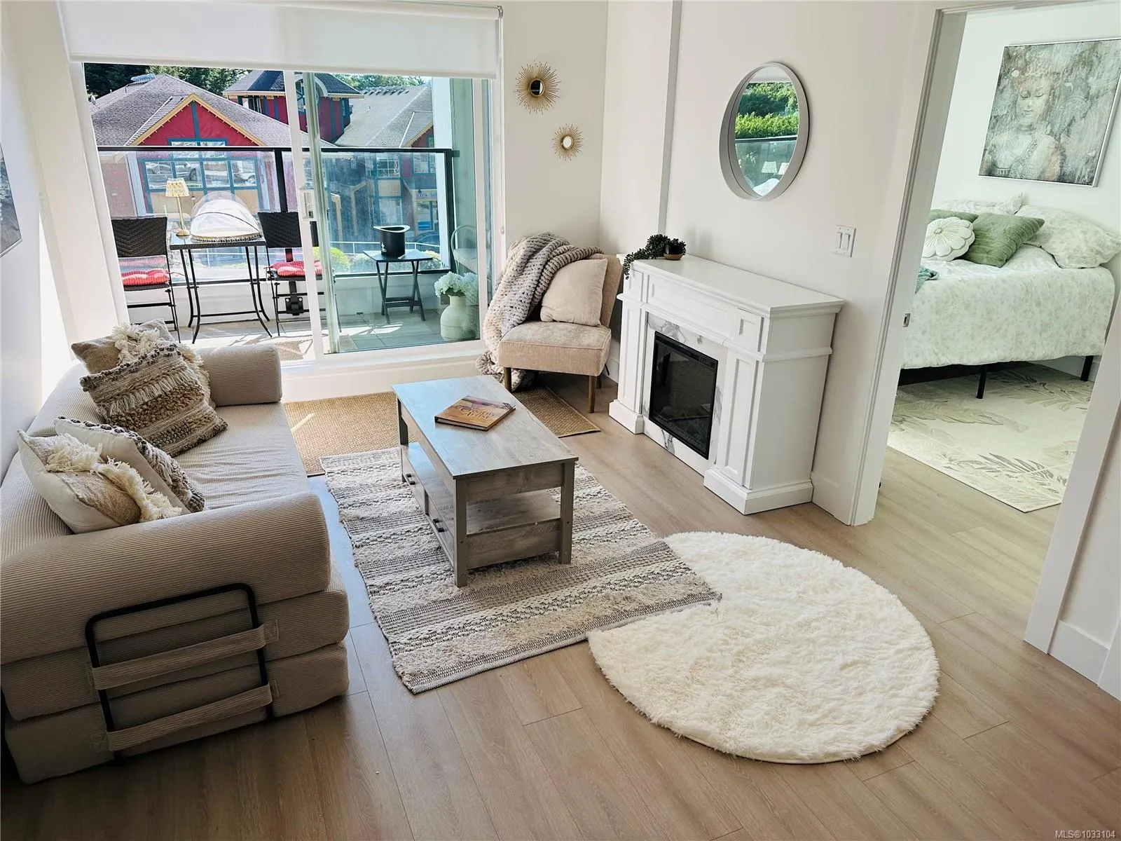 258 Helmcken Rd