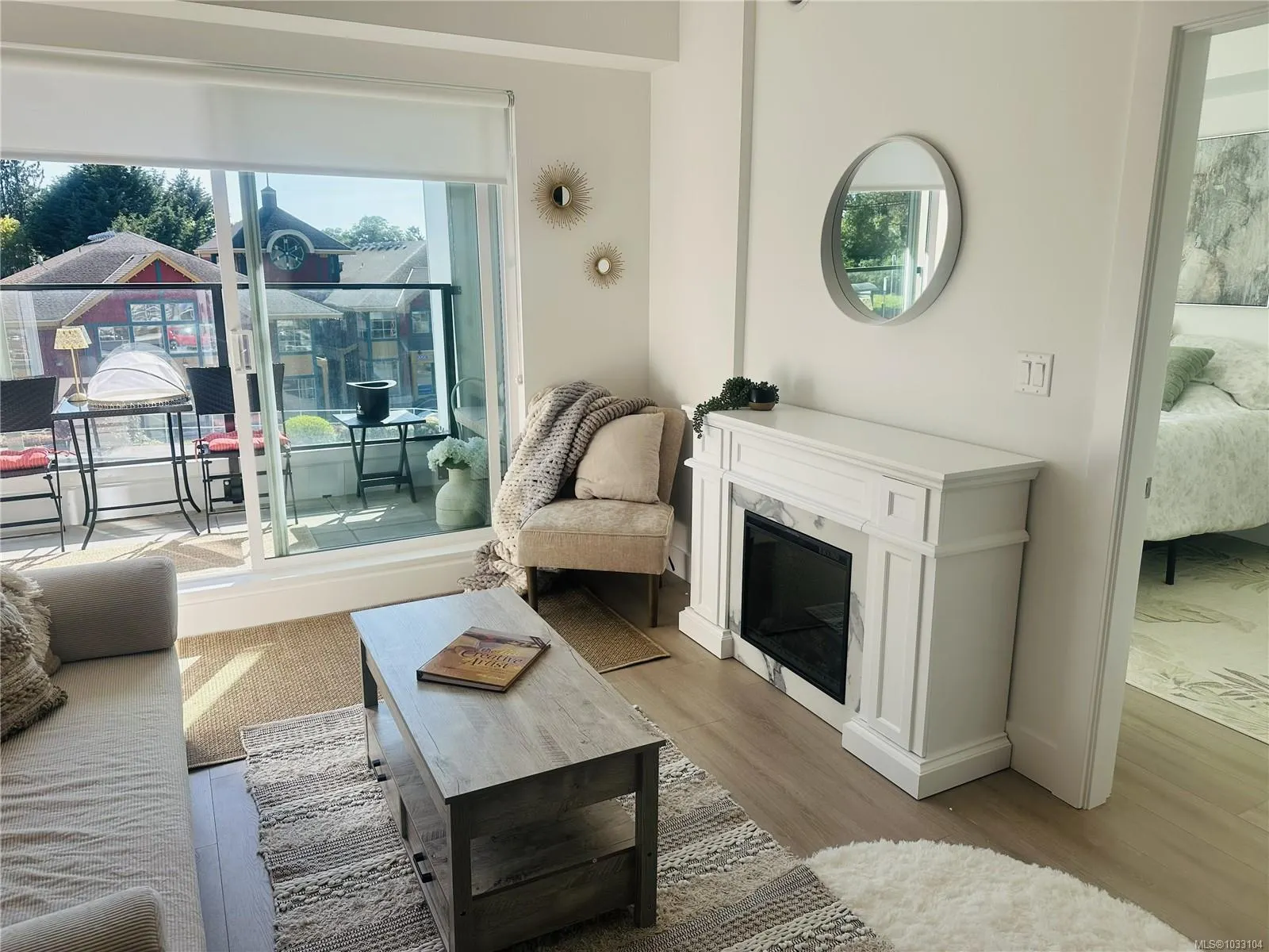 258 Helmcken Rd