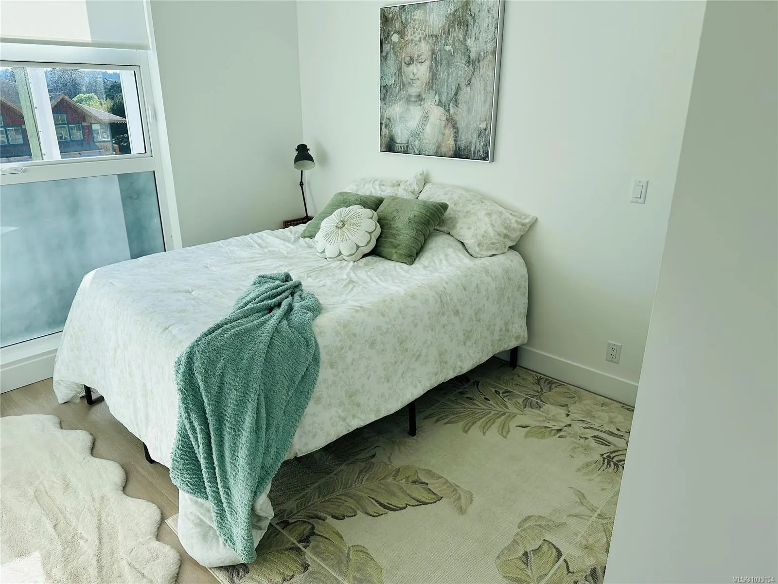 258 Helmcken Rd