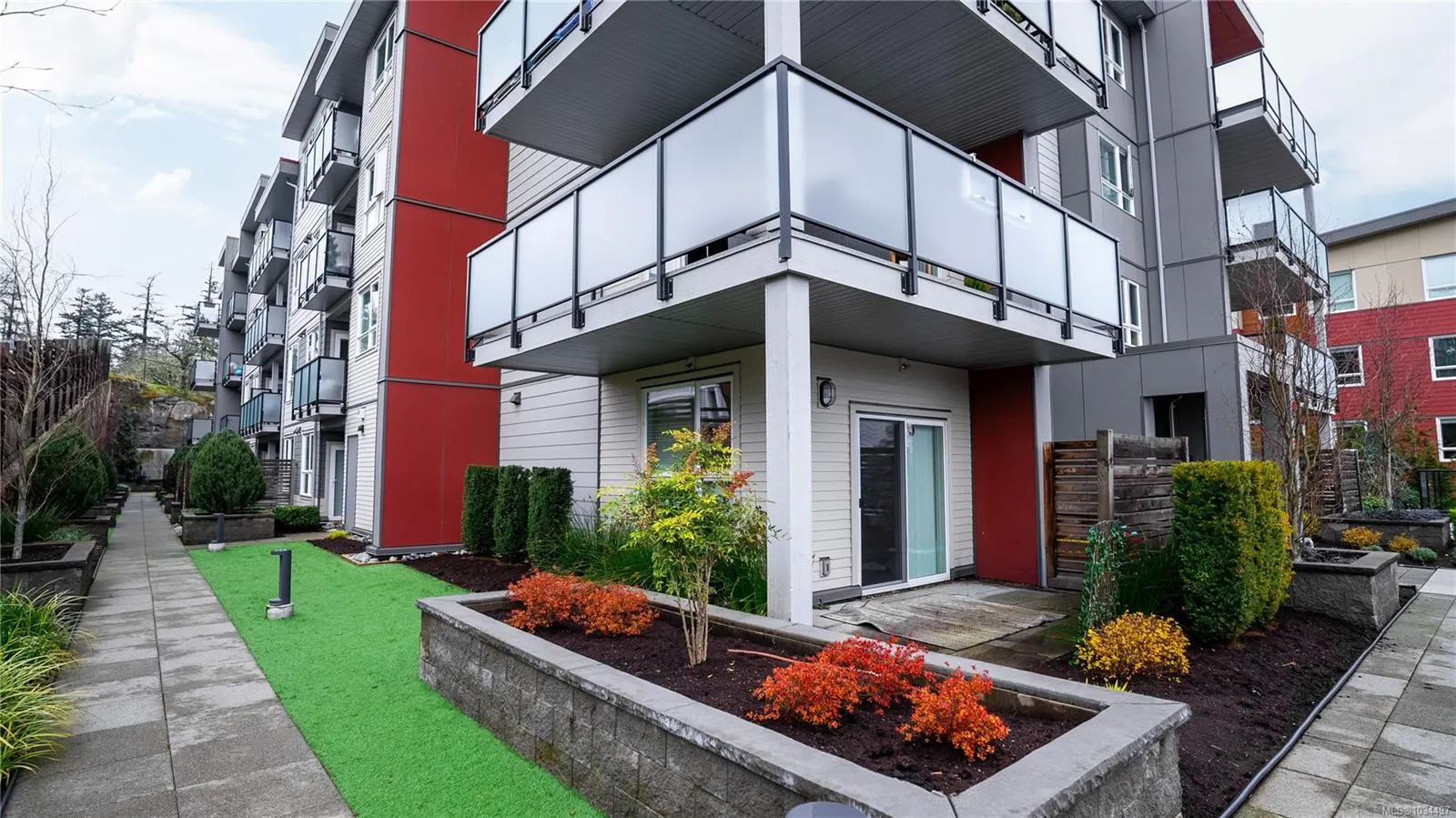 284 Belmont Rd