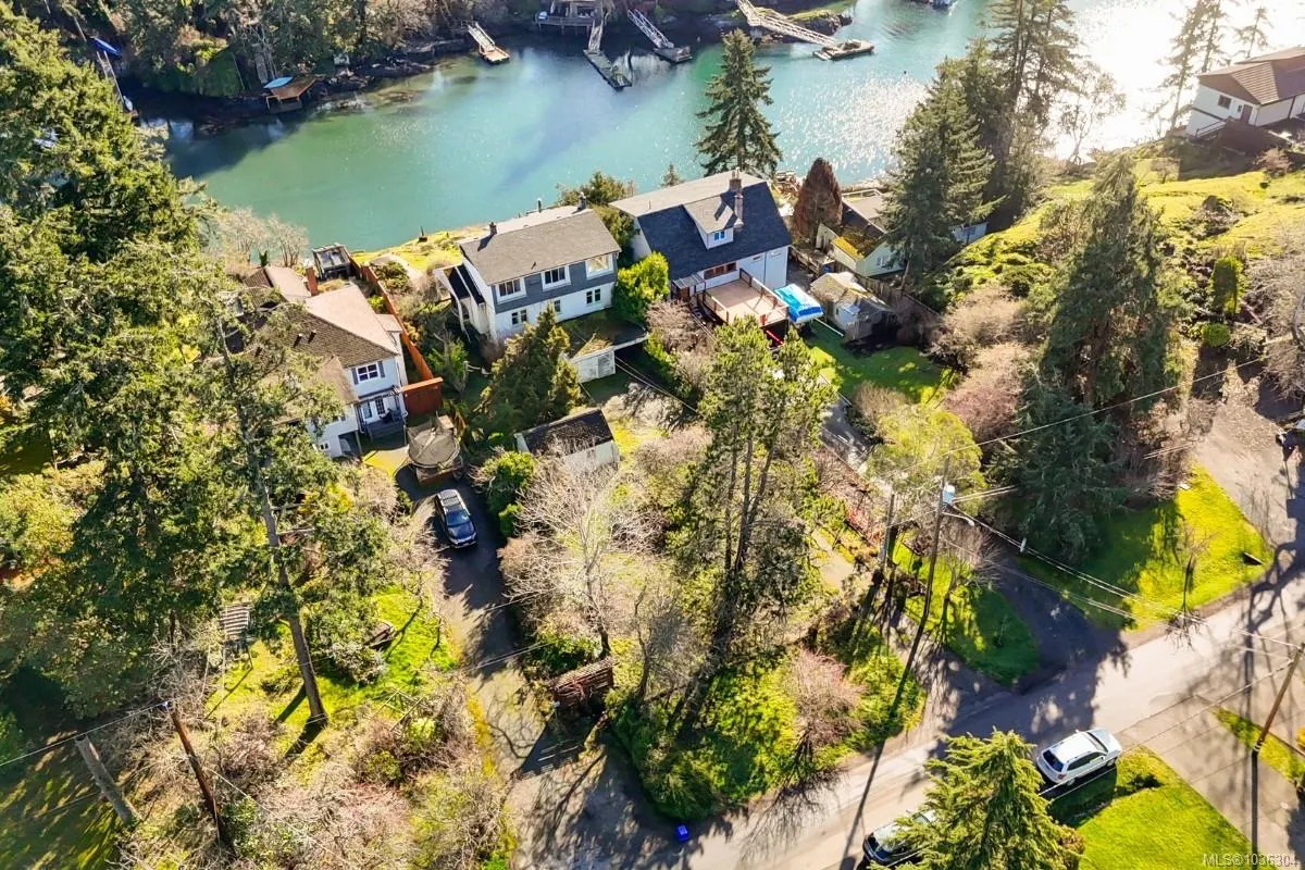 304 Bessborough Ave
