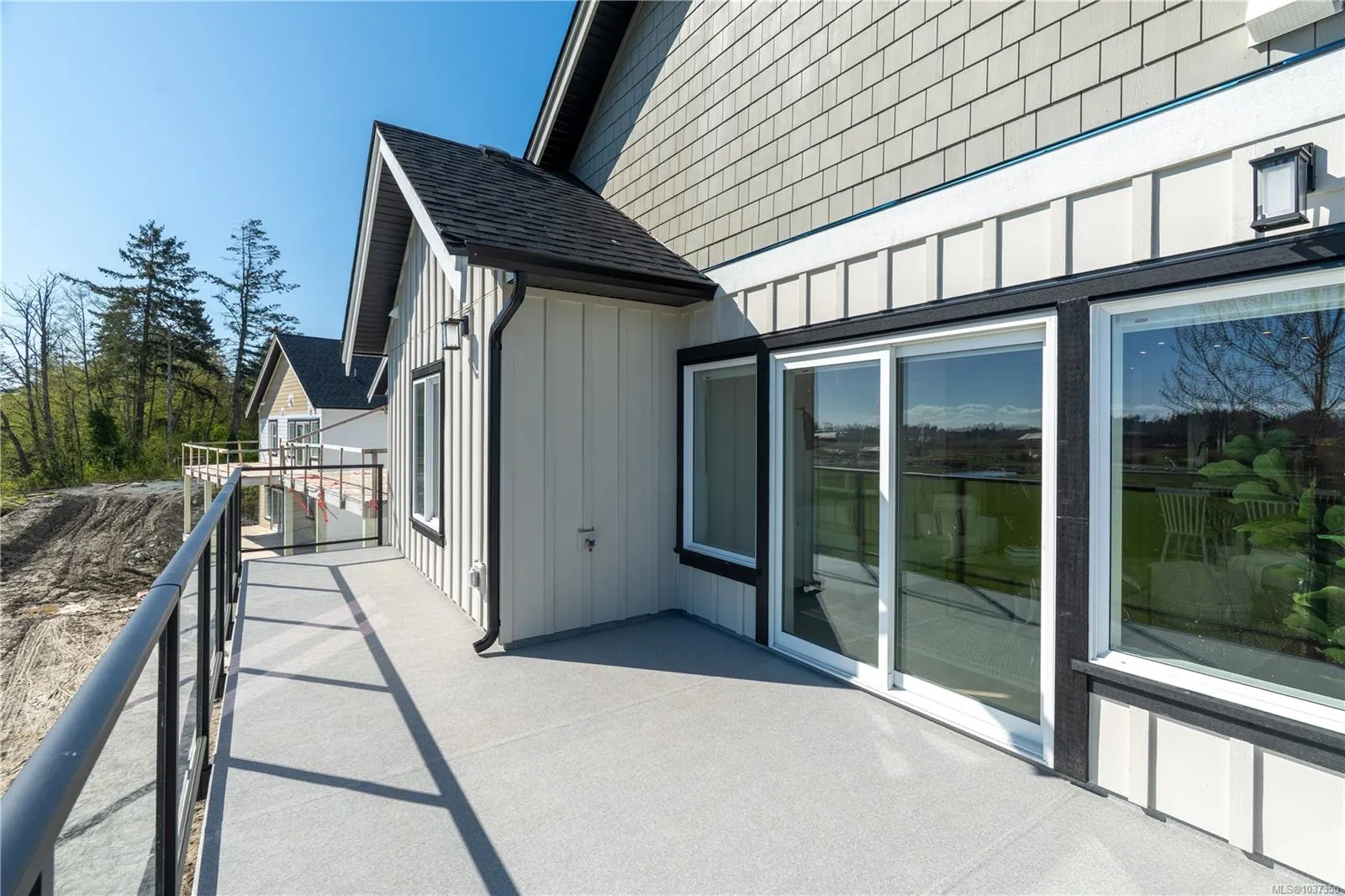 7057 Central Saanich Rd