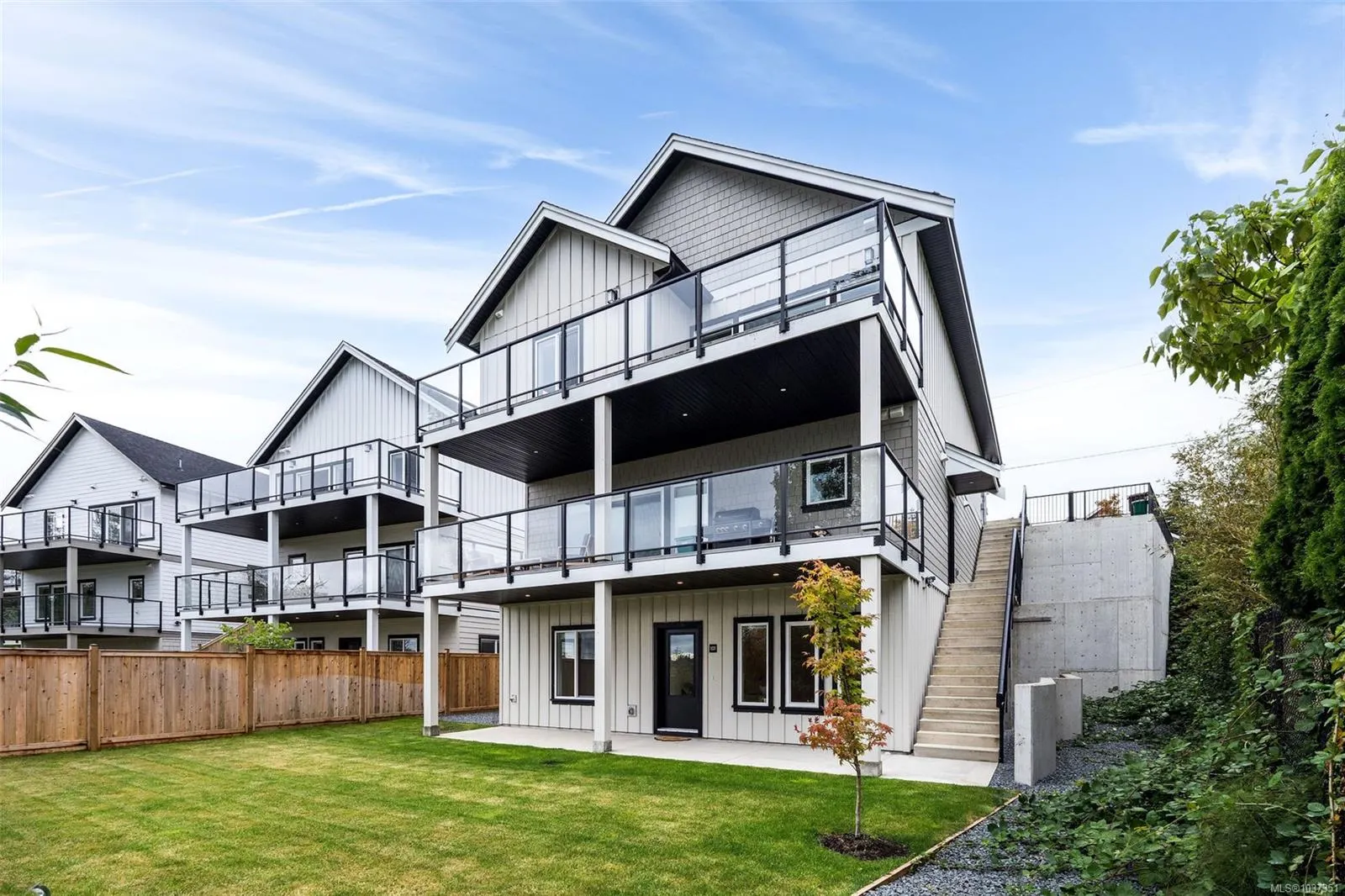 7057 Central Saanich Rd