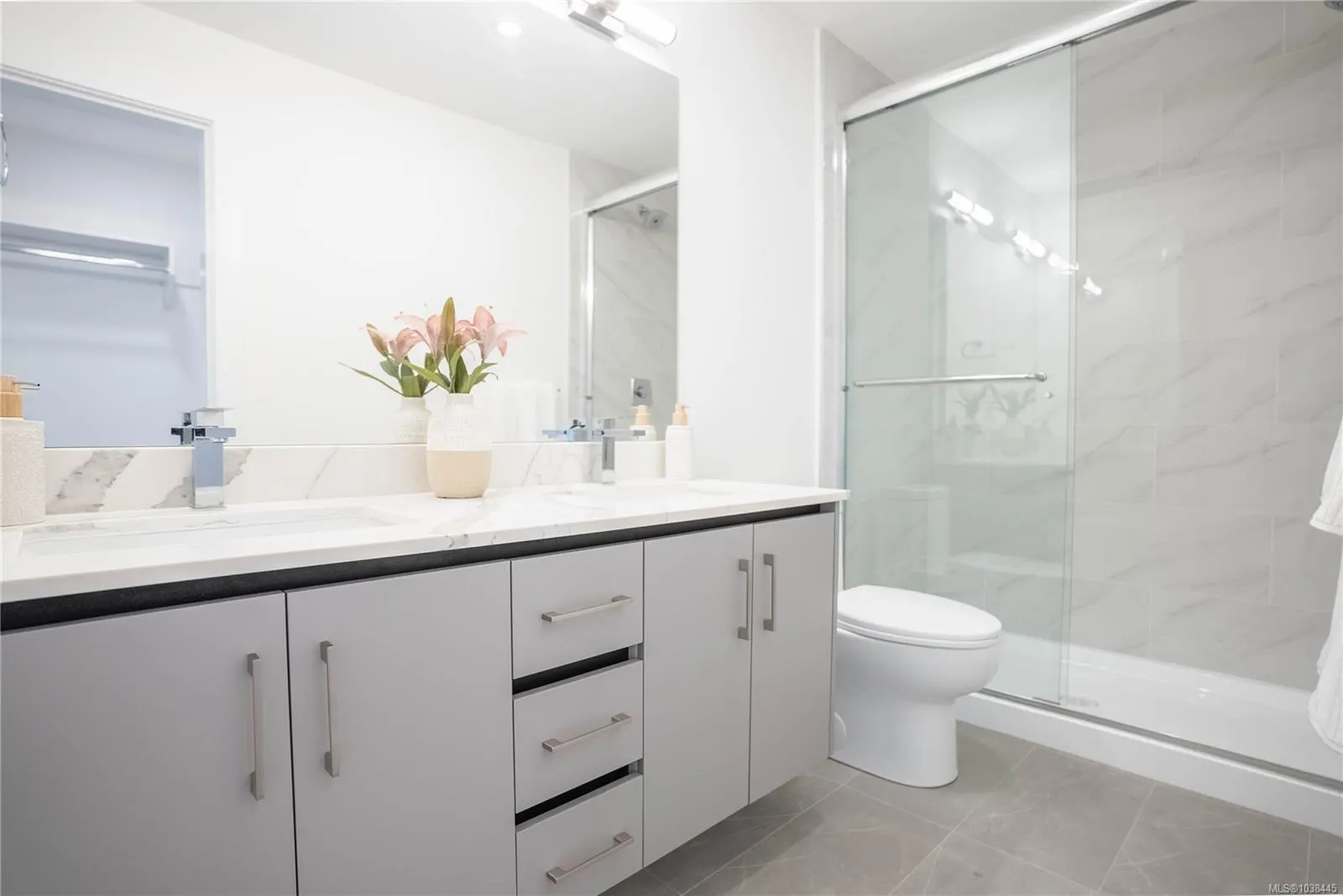 258 Helmcken Rd