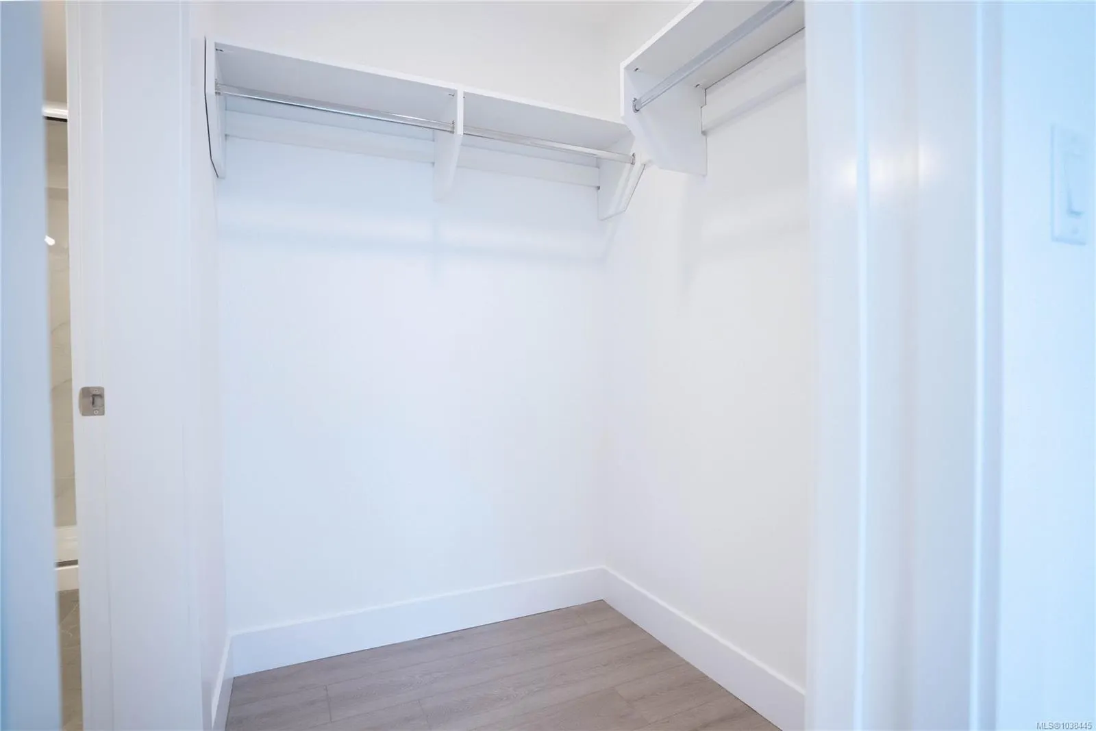 258 Helmcken Rd