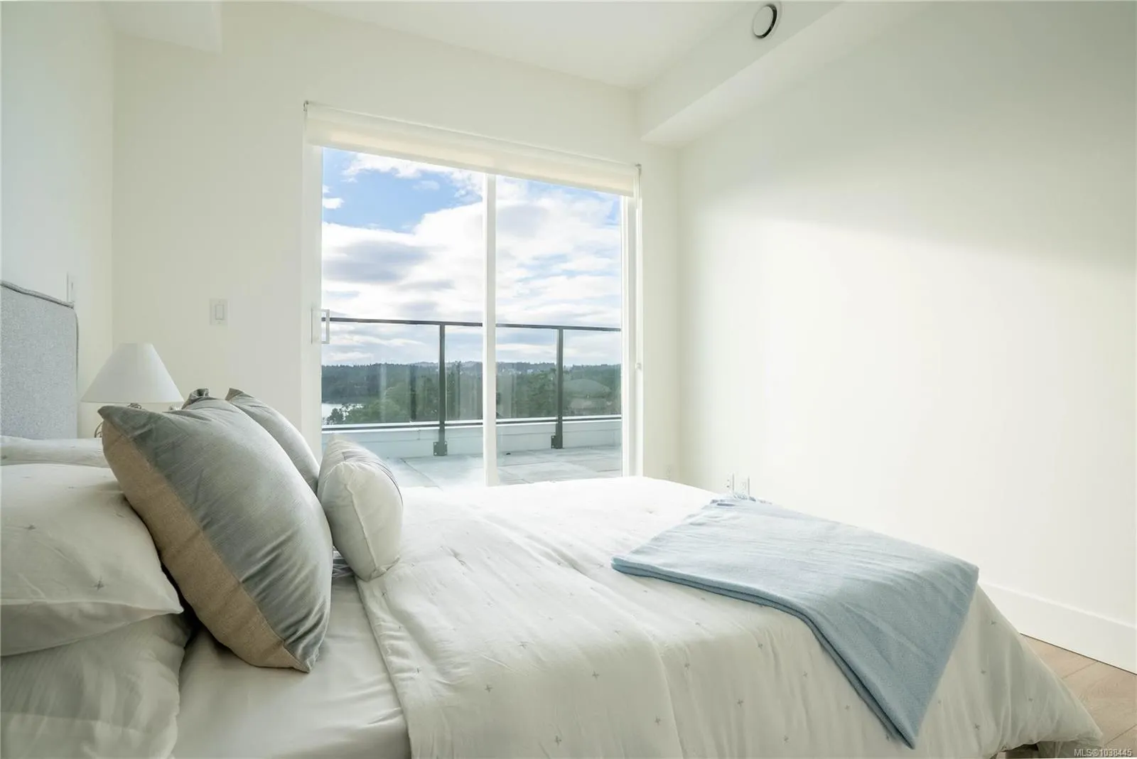 258 Helmcken Rd