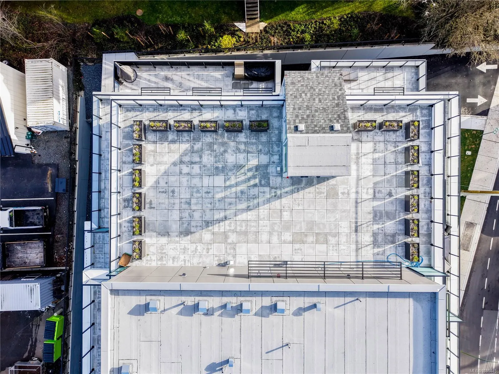 258 Helmcken Rd