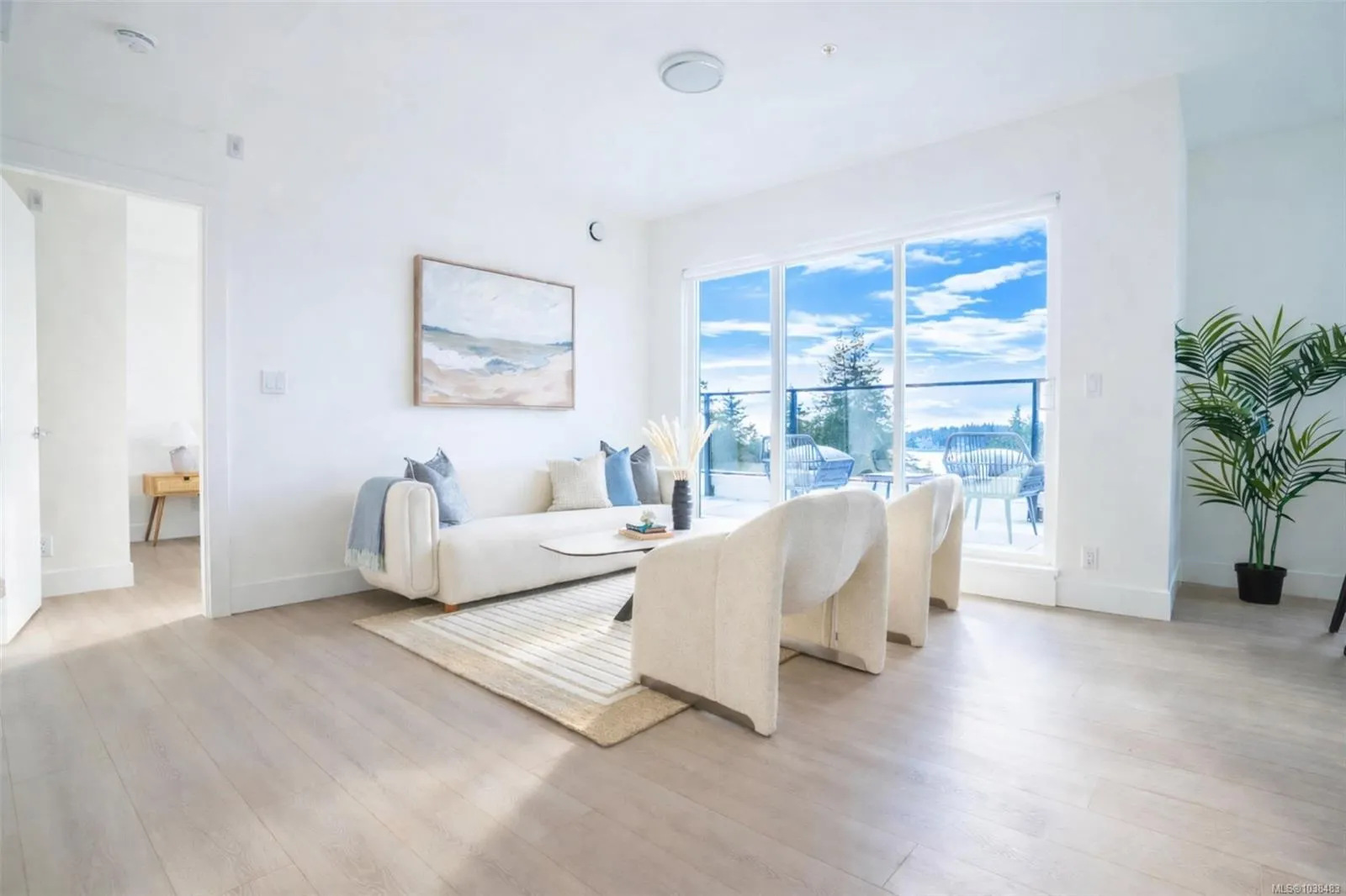 258 Helmcken Rd