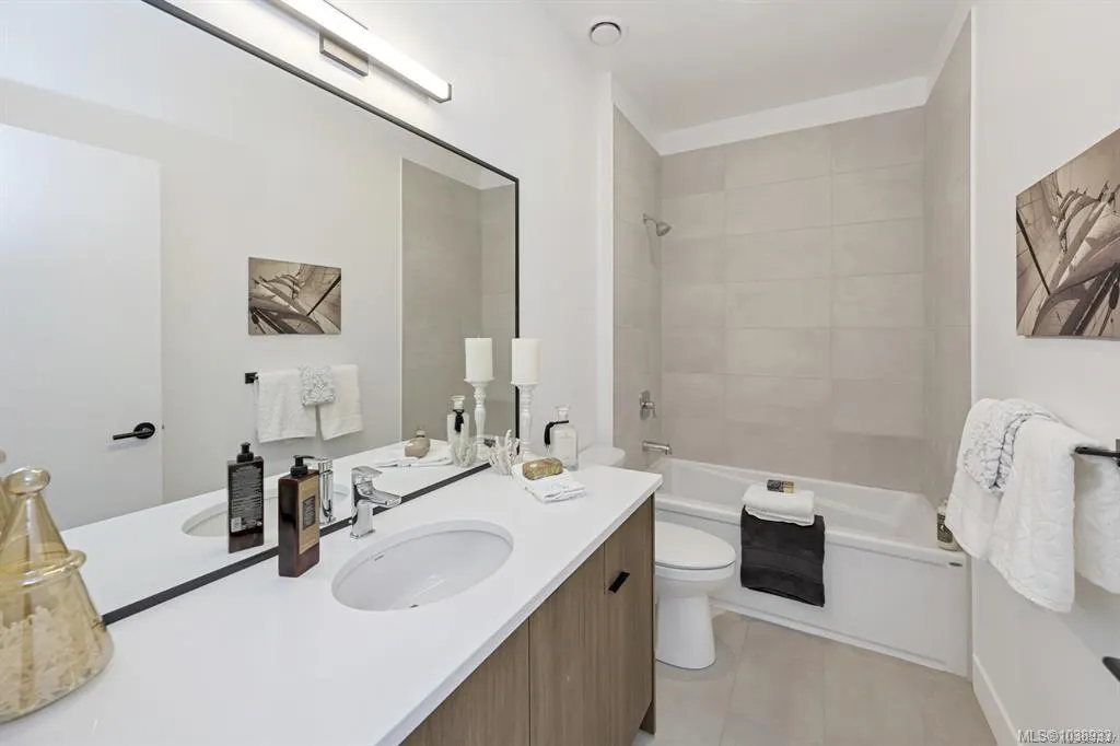 2330 Sooke Rd