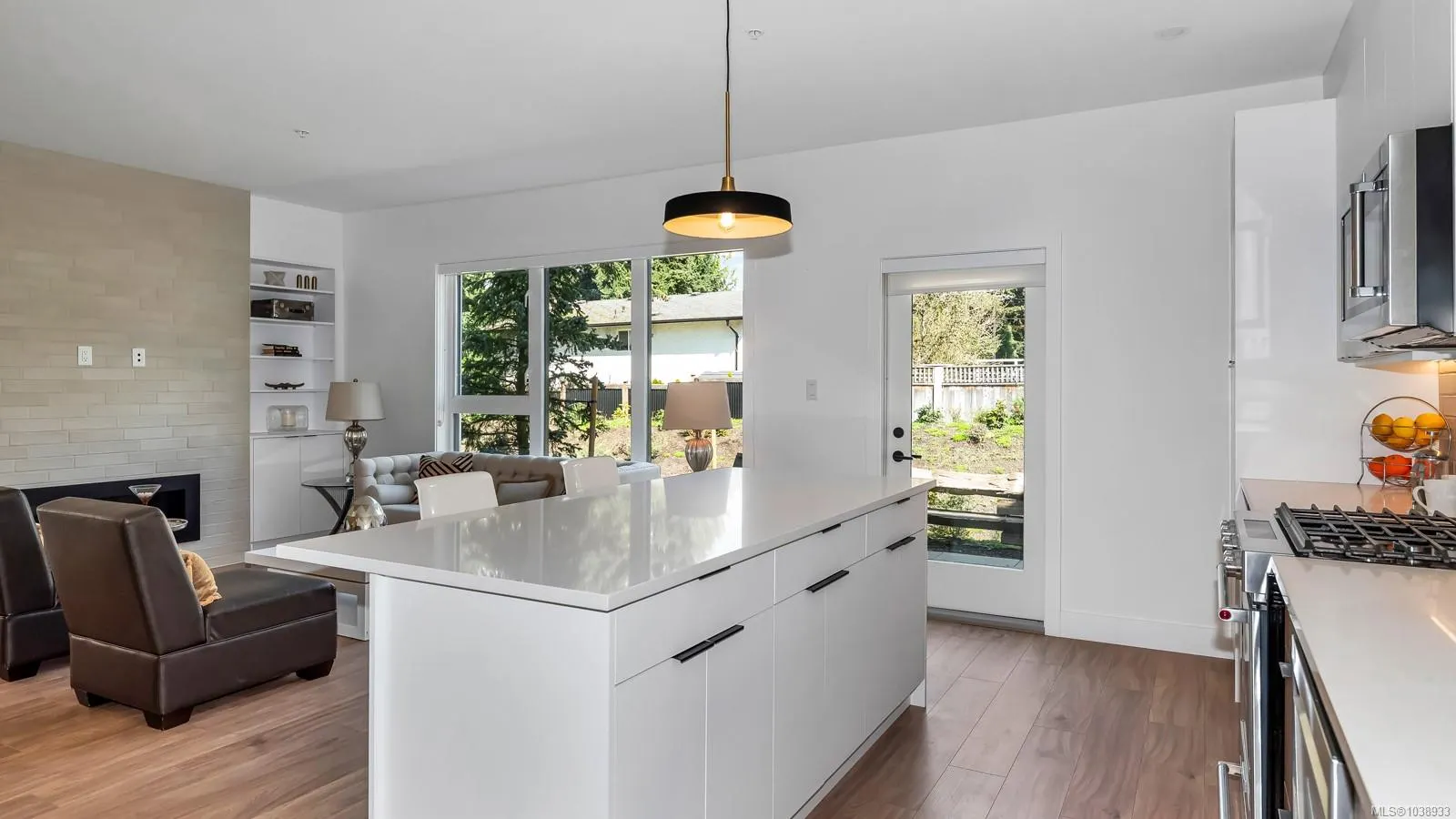 2330 Sooke Rd
