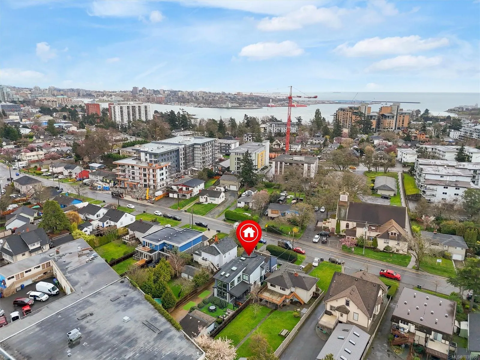 838 Old Esquimalt Rd