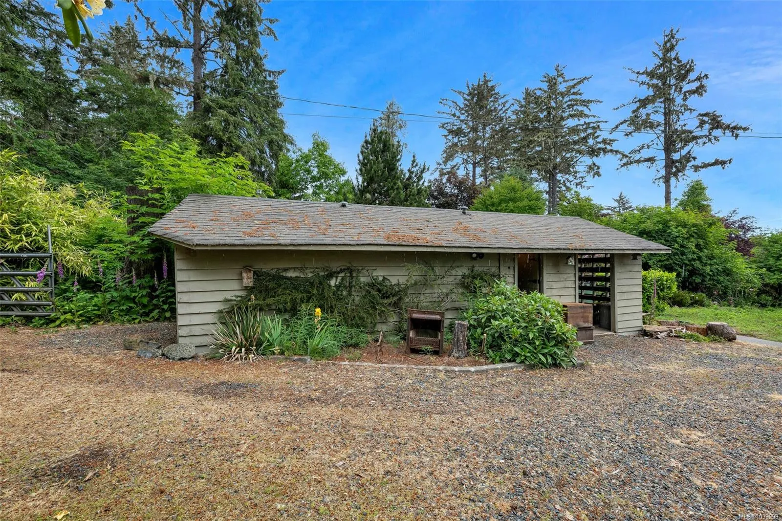 7095 Richview Dr