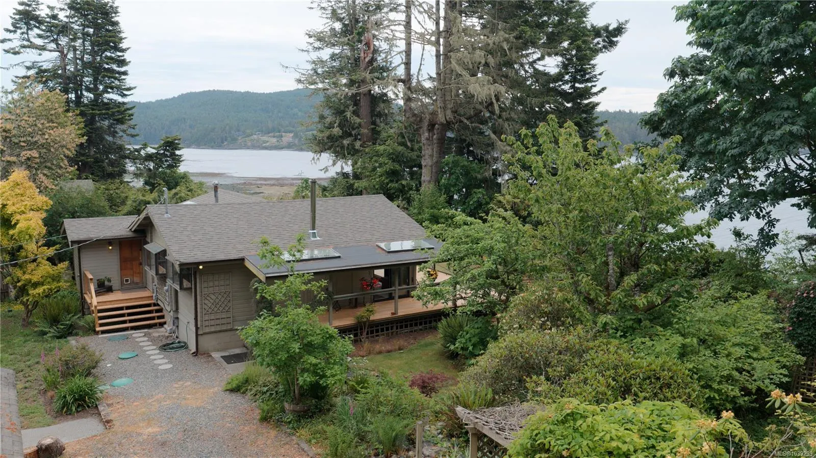 7095 Richview Dr