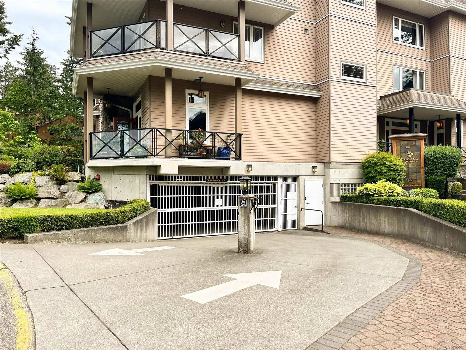 2326 Harbour Rd