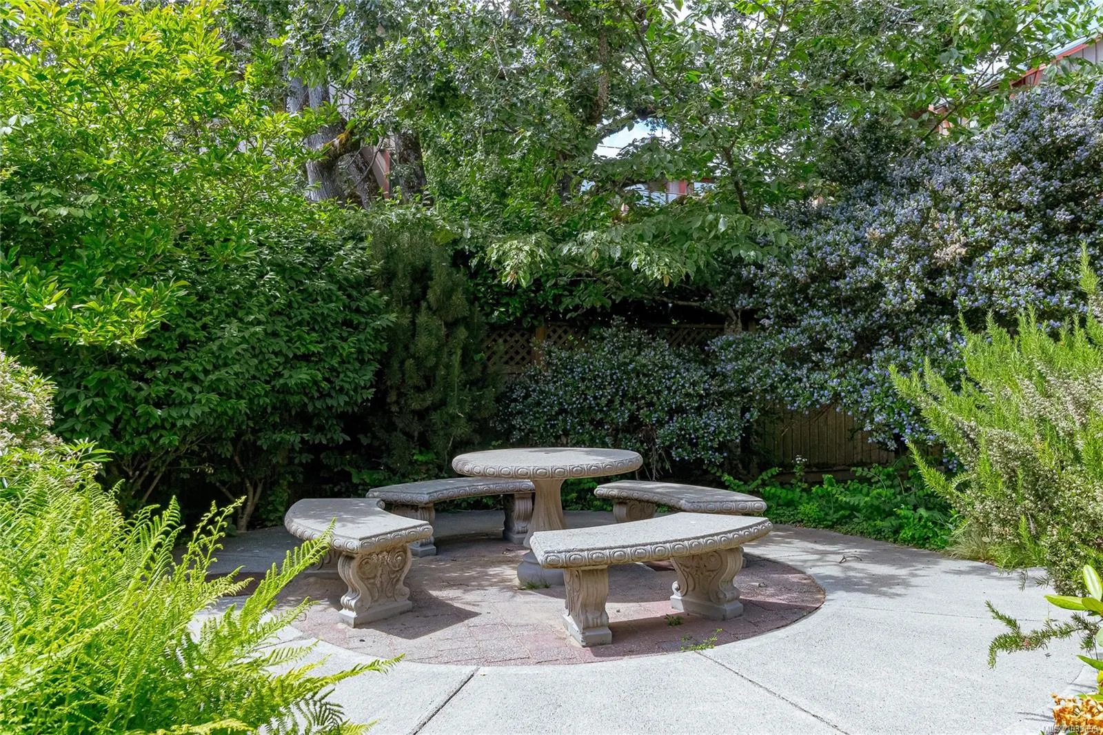 4536 Viewmont Ave