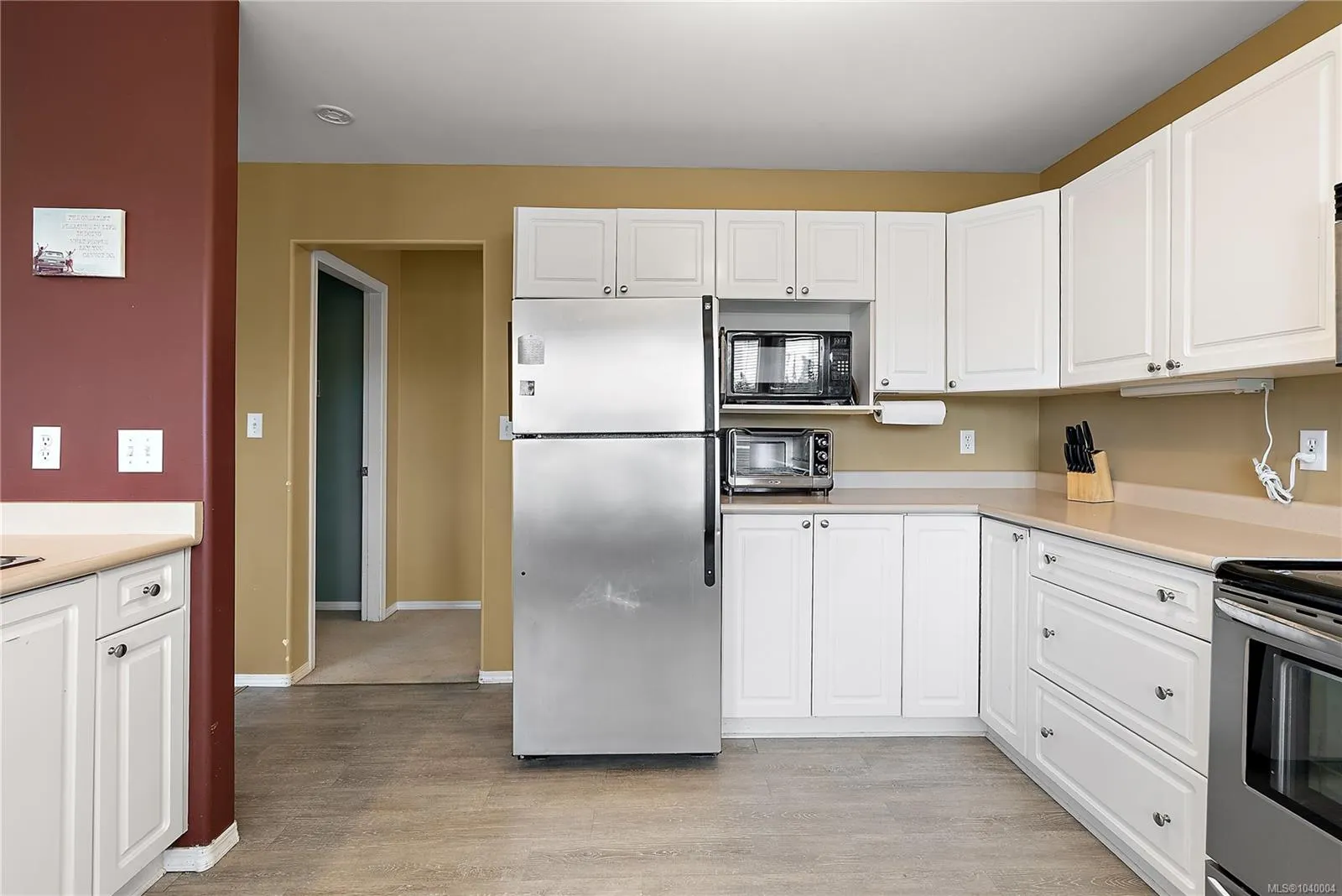 6599 Central Saanich Rd
