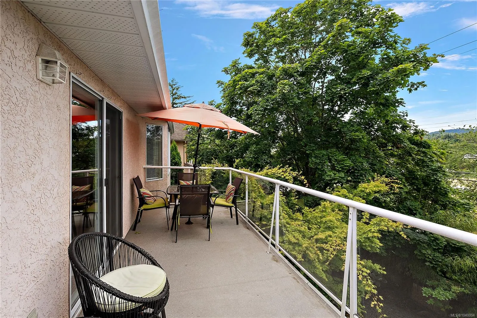 6599 Central Saanich Rd