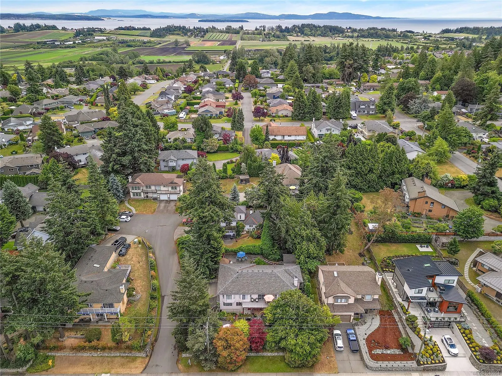 6599 Central Saanich Rd