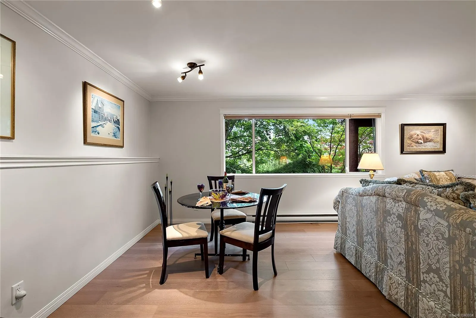 6599 Central Saanich Rd