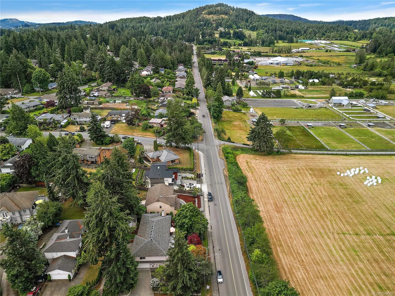 6599 Central Saanich Rd