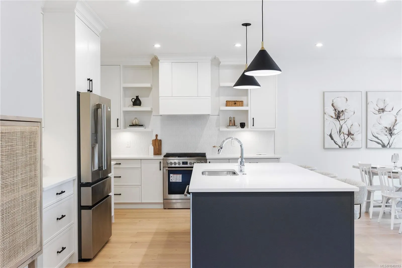220 Kamloops Ave