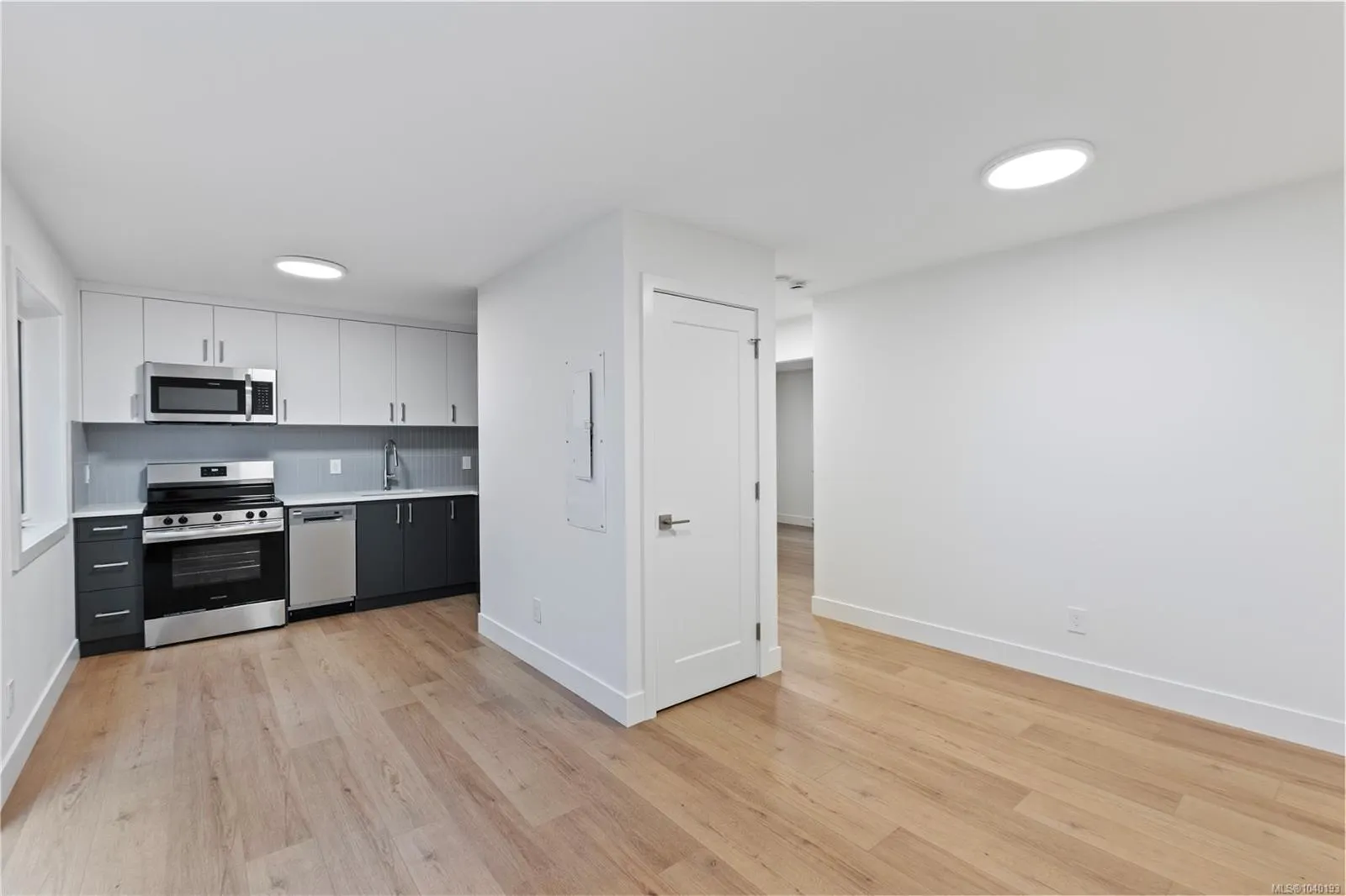 220 Kamloops Ave