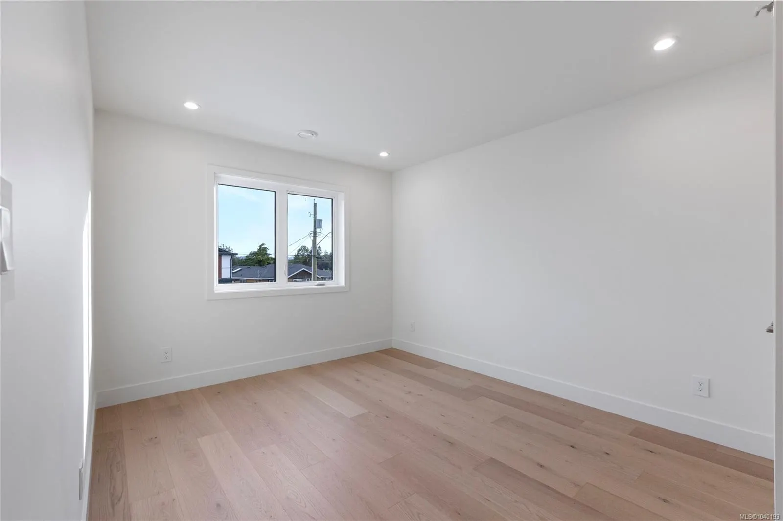 220 Kamloops Ave